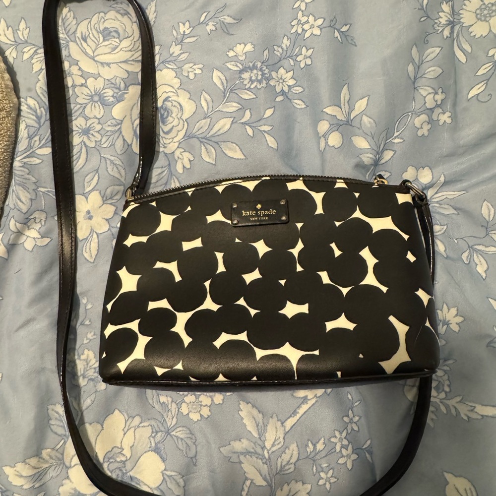 Kate Spade Black and White Crossbody Bag